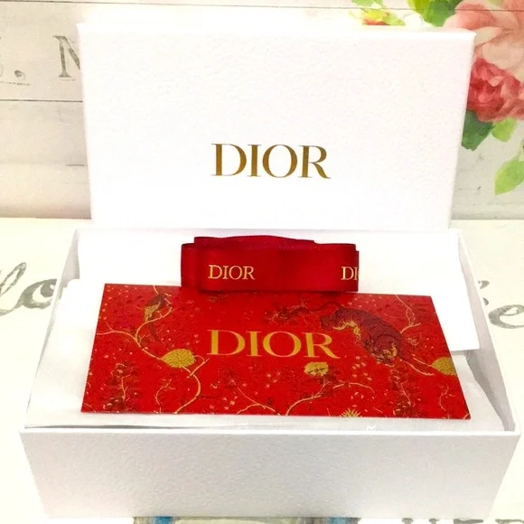 Brand New! DIOR Holiday Red White & Gold Gift Box/Envelope/Tissue/Ribbon Set!❤️✨ - Picture 11 of 15